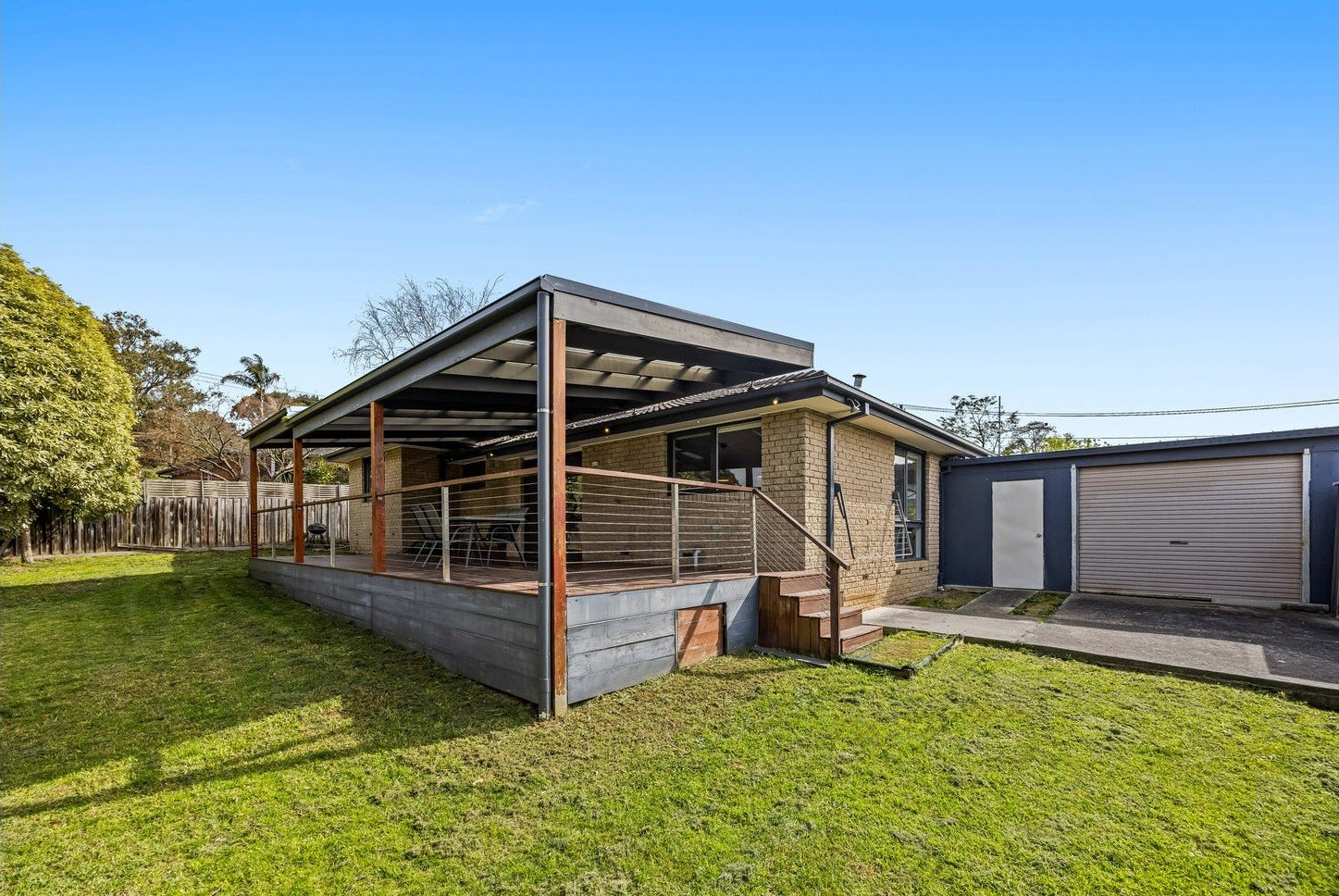 2 Nerida Road, Ringwood image 1