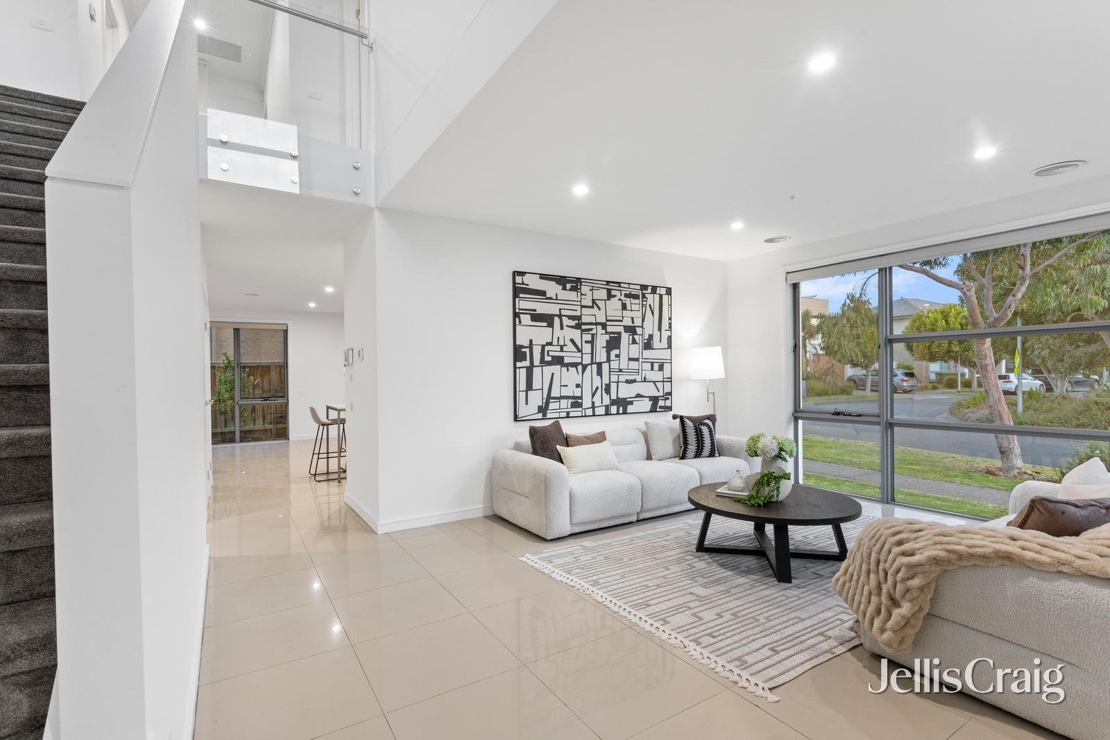 2 Newcastle Drive, Mulgrave image 3