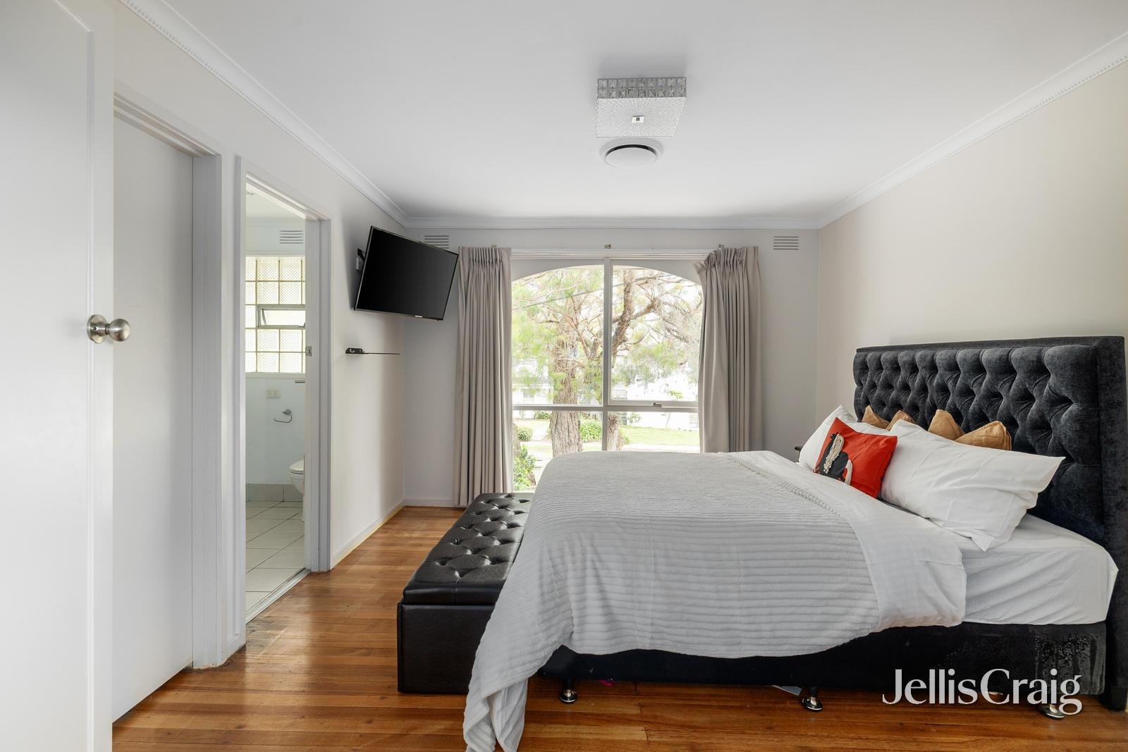 2 Northam Street, Glen Waverley image 10