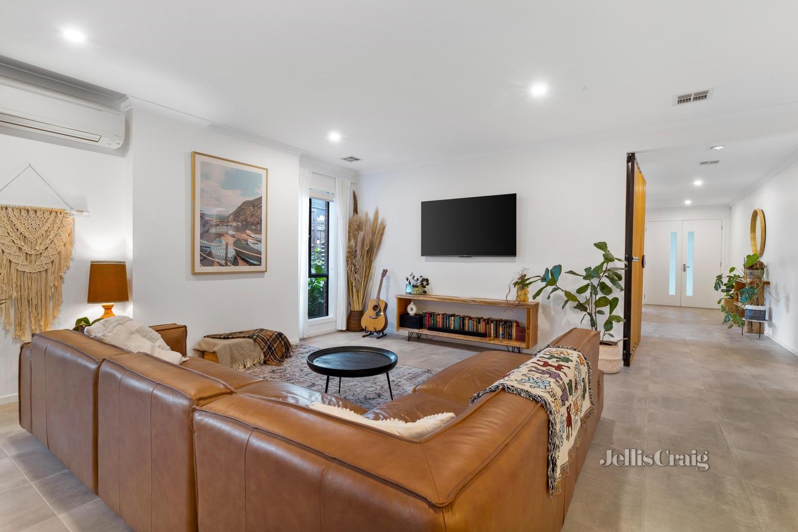 2 Oliver Avenue, Blackburn image 2