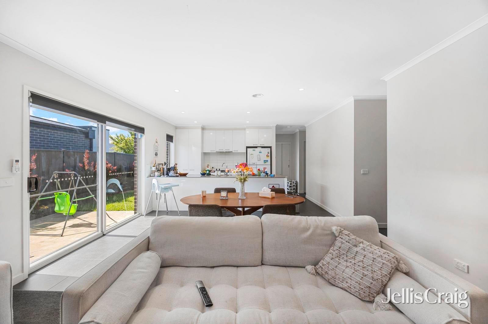 2 Opal Street, Alfredton image 3