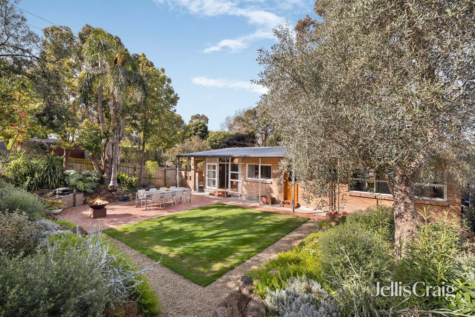 2 Orchard Grove, Heathmont image 17