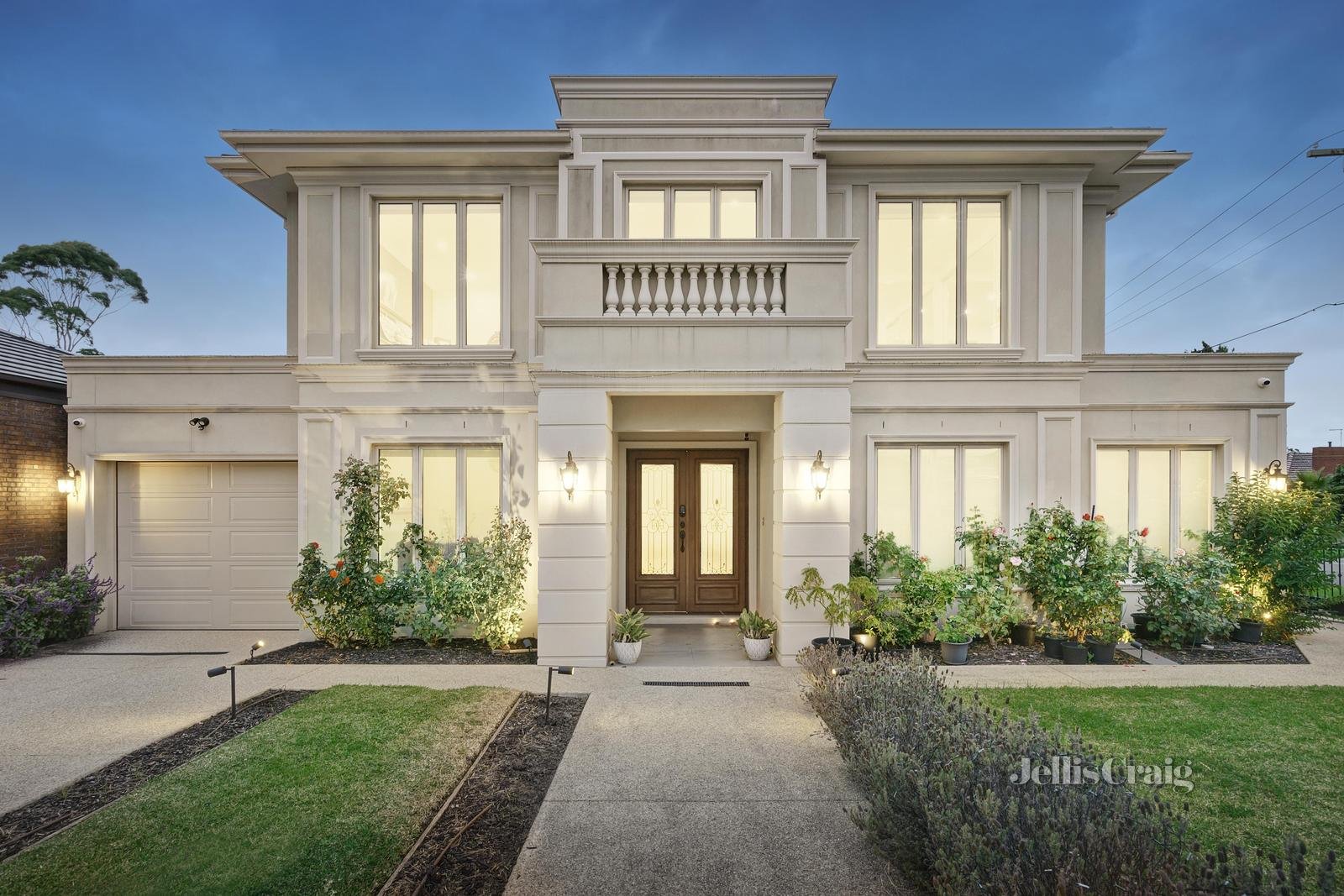 2 Ormiston Street, Mount Waverley image 2