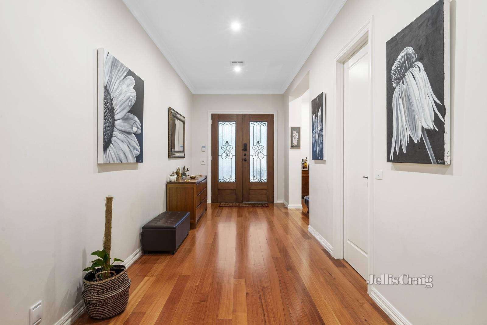 2 Ormiston Street, Mount Waverley image 9