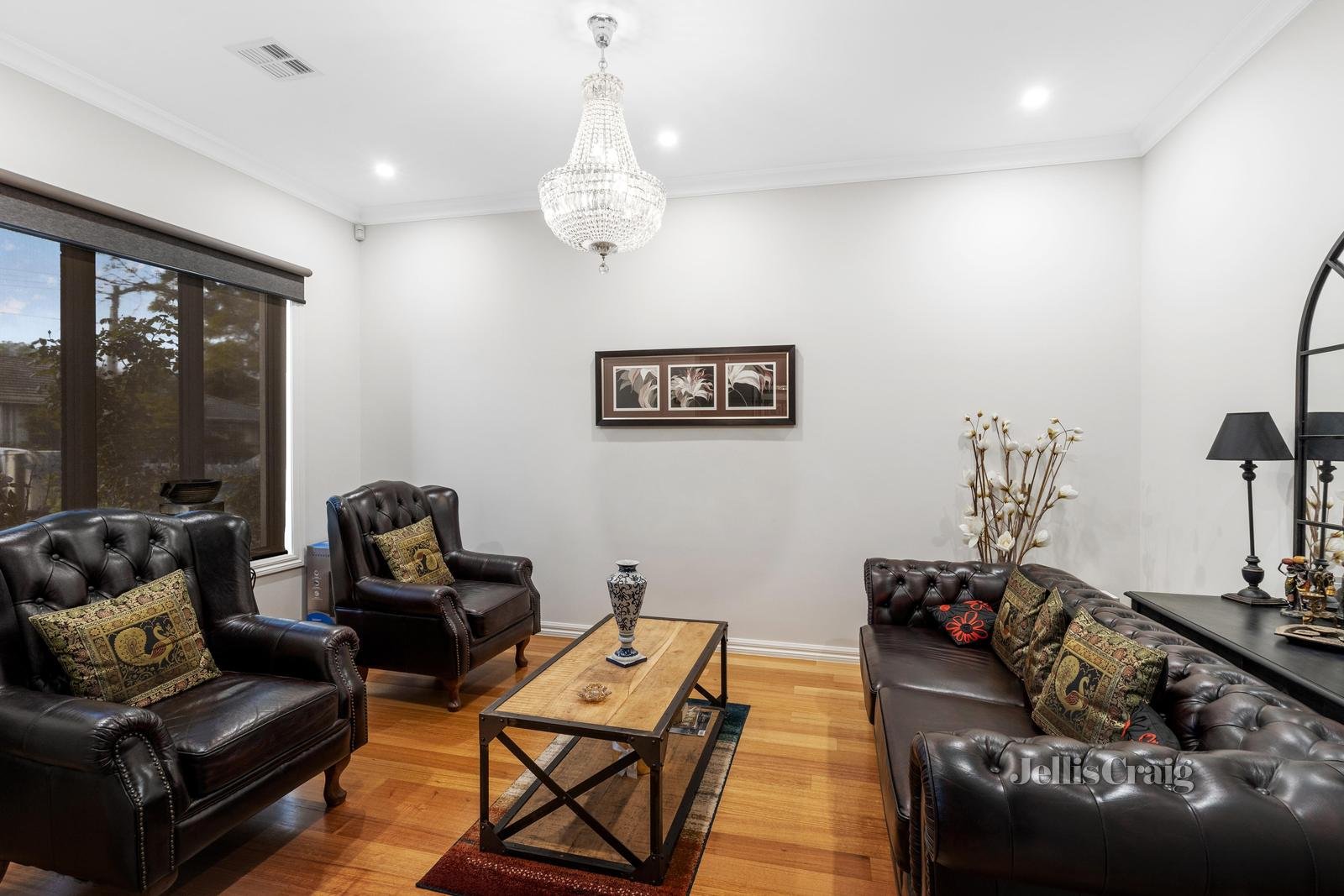 2 Ormiston Street, Mount Waverley image 10