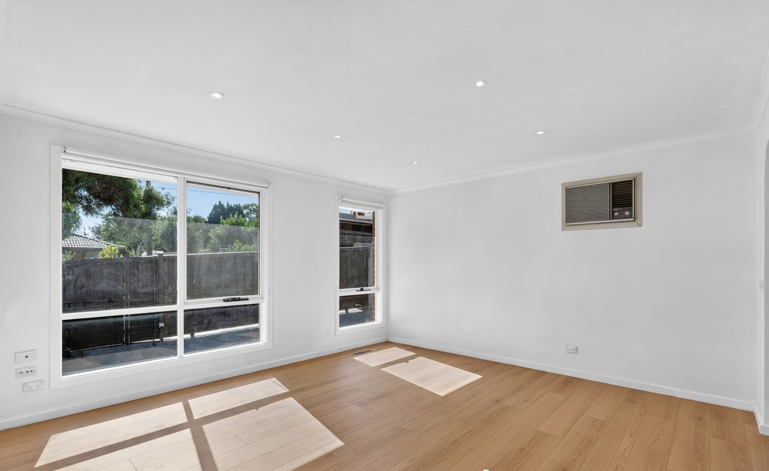 2 Outhwaite Avenue, Doncaster image 4