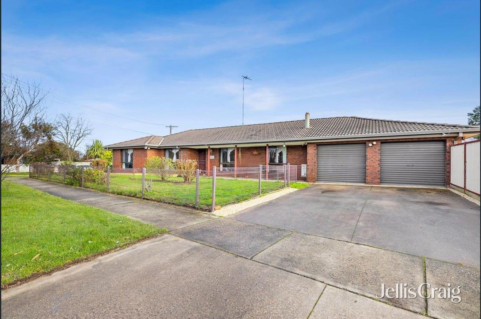2 Owen Court, Sebastopol image 2
