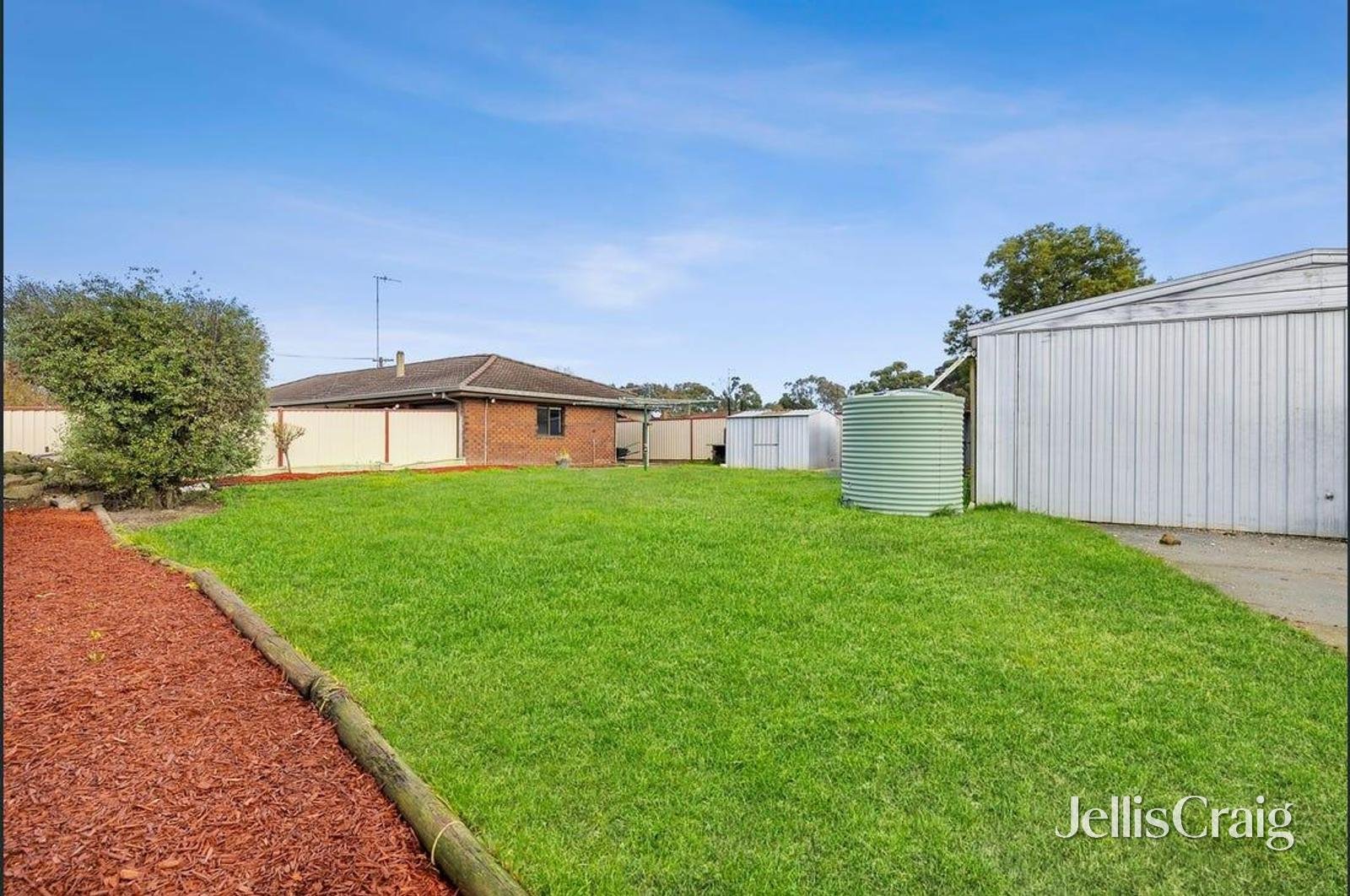 2 Owen Court, Sebastopol image 8