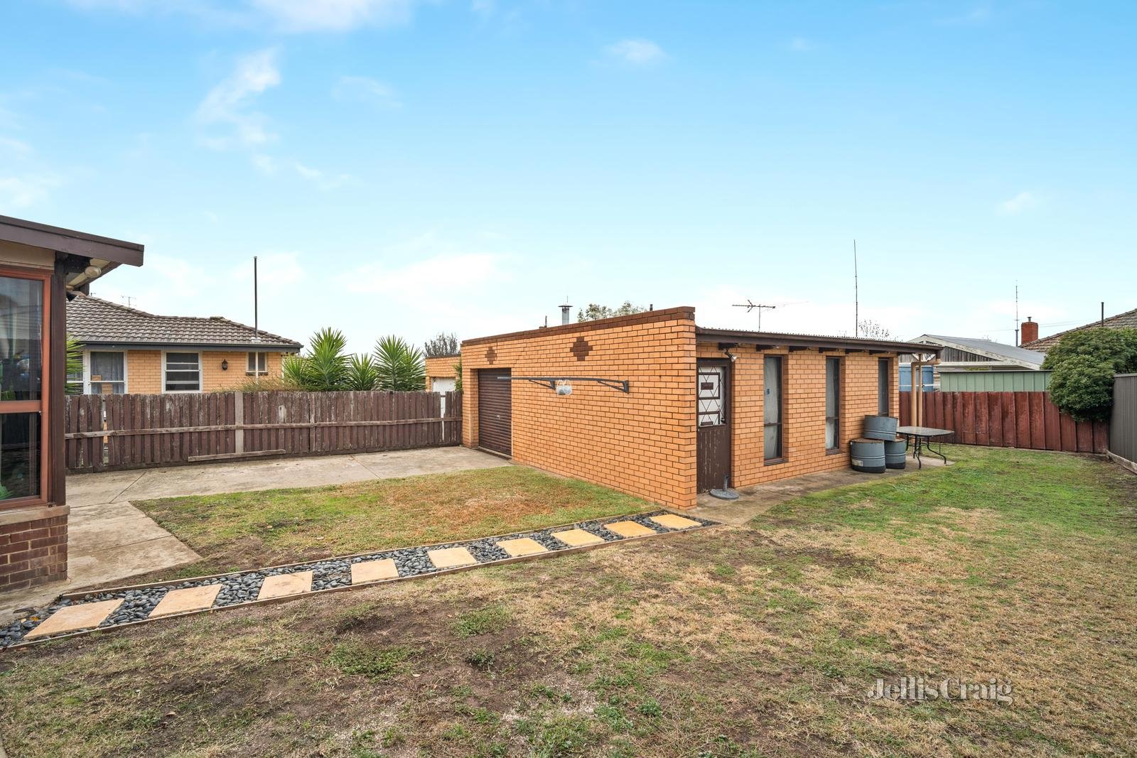 2 Oxford Street, Wendouree image 12