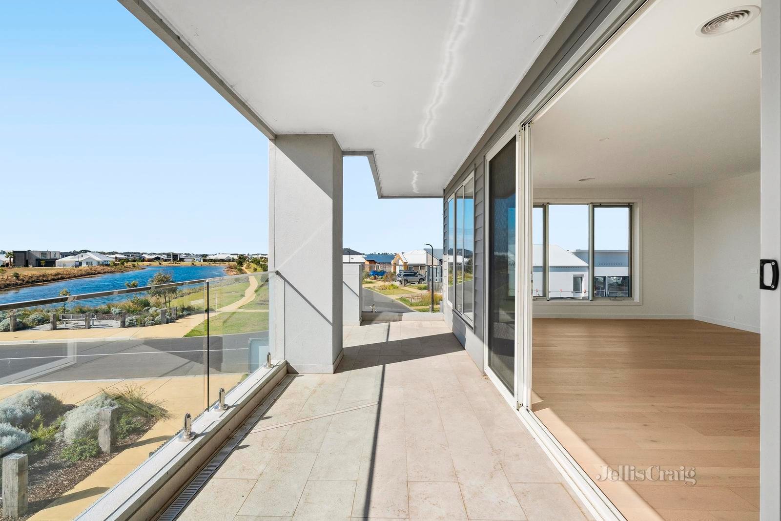 2 Oyster Lane, Point Lonsdale image 6