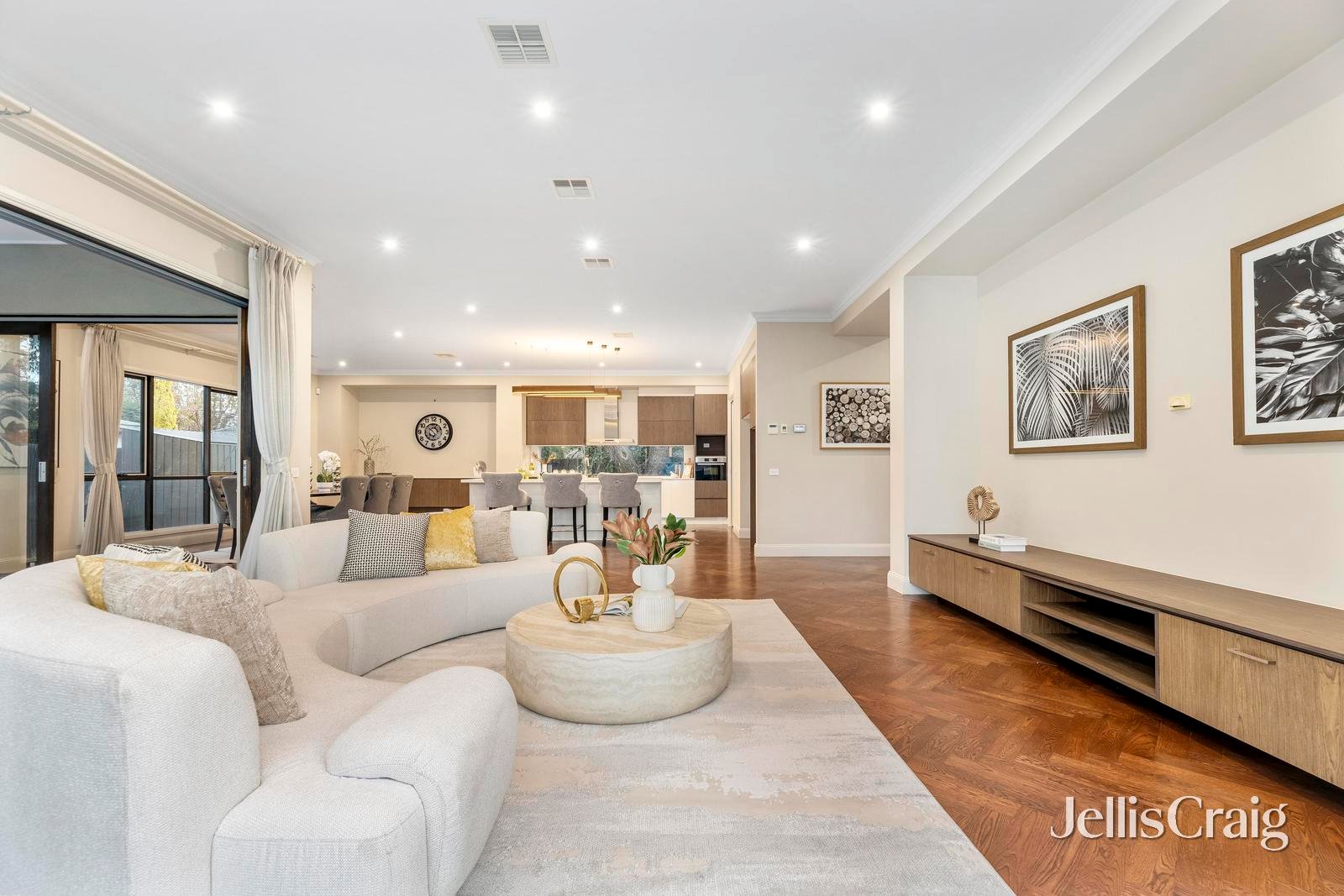 2 Pamay Road, Mount&nbsp;Waverley image 4
