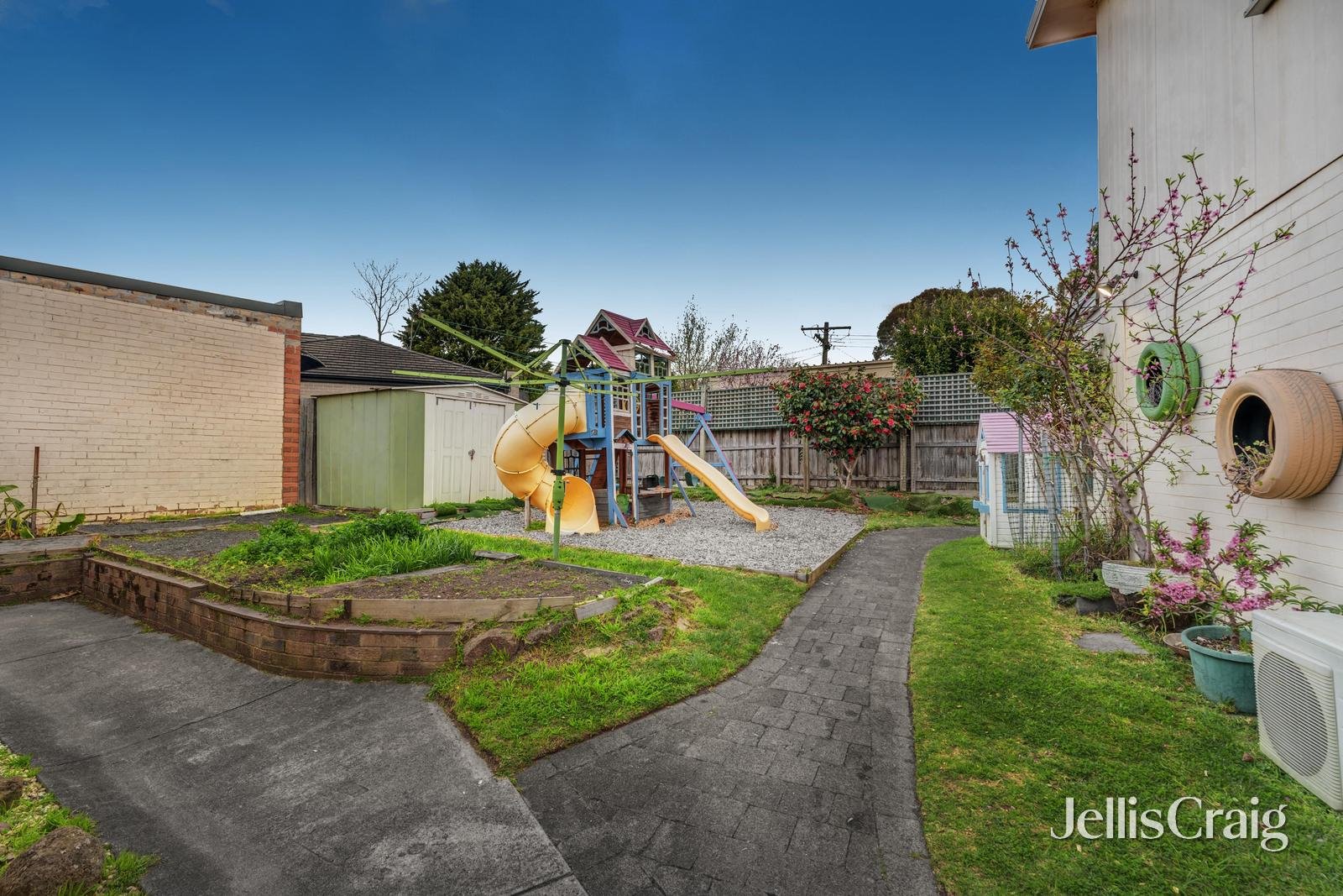 2 Pamela Street, Mount Waverley image 12