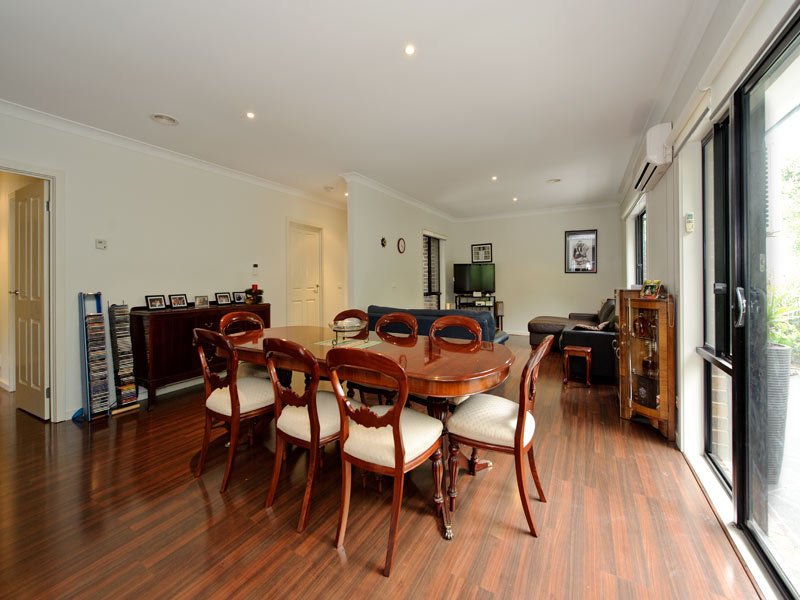 2 Papagee Lane, Box Hill North image 3