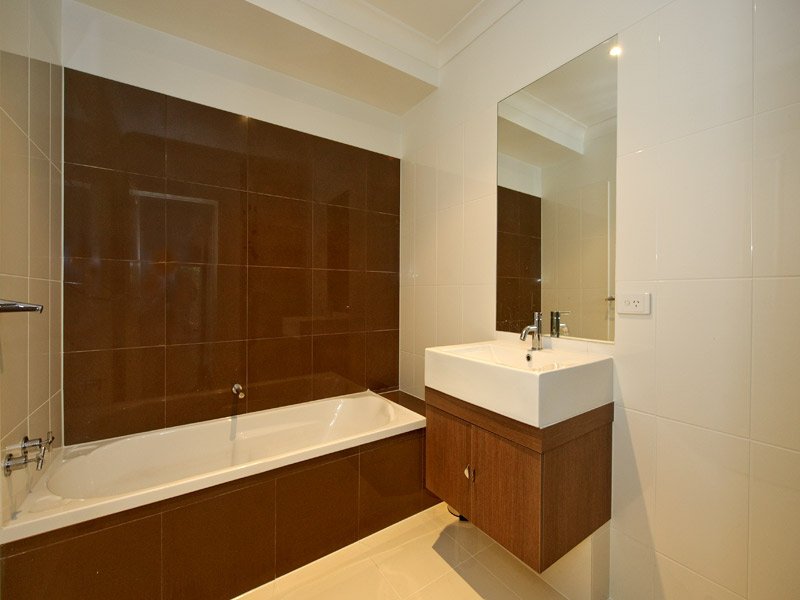 2 Papagee Lane, Box Hill North image 6