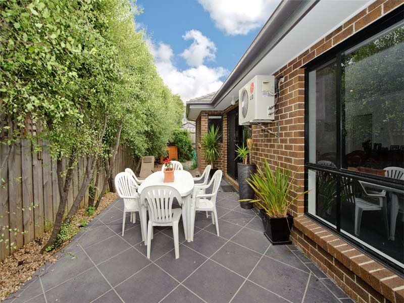 2 Papagee Lane, Box Hill North image 7