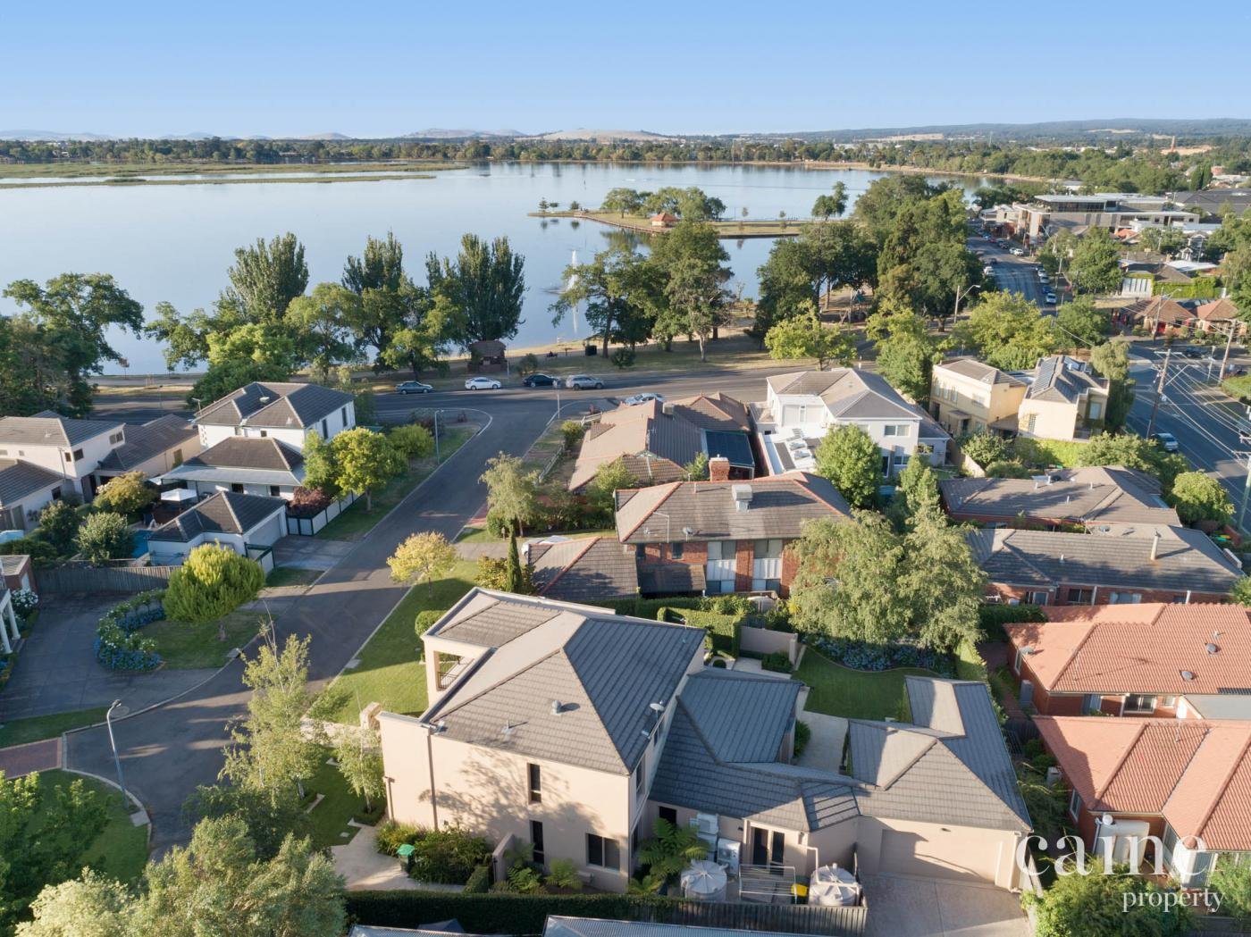 2 Parade Court, Lake Wendouree image 2