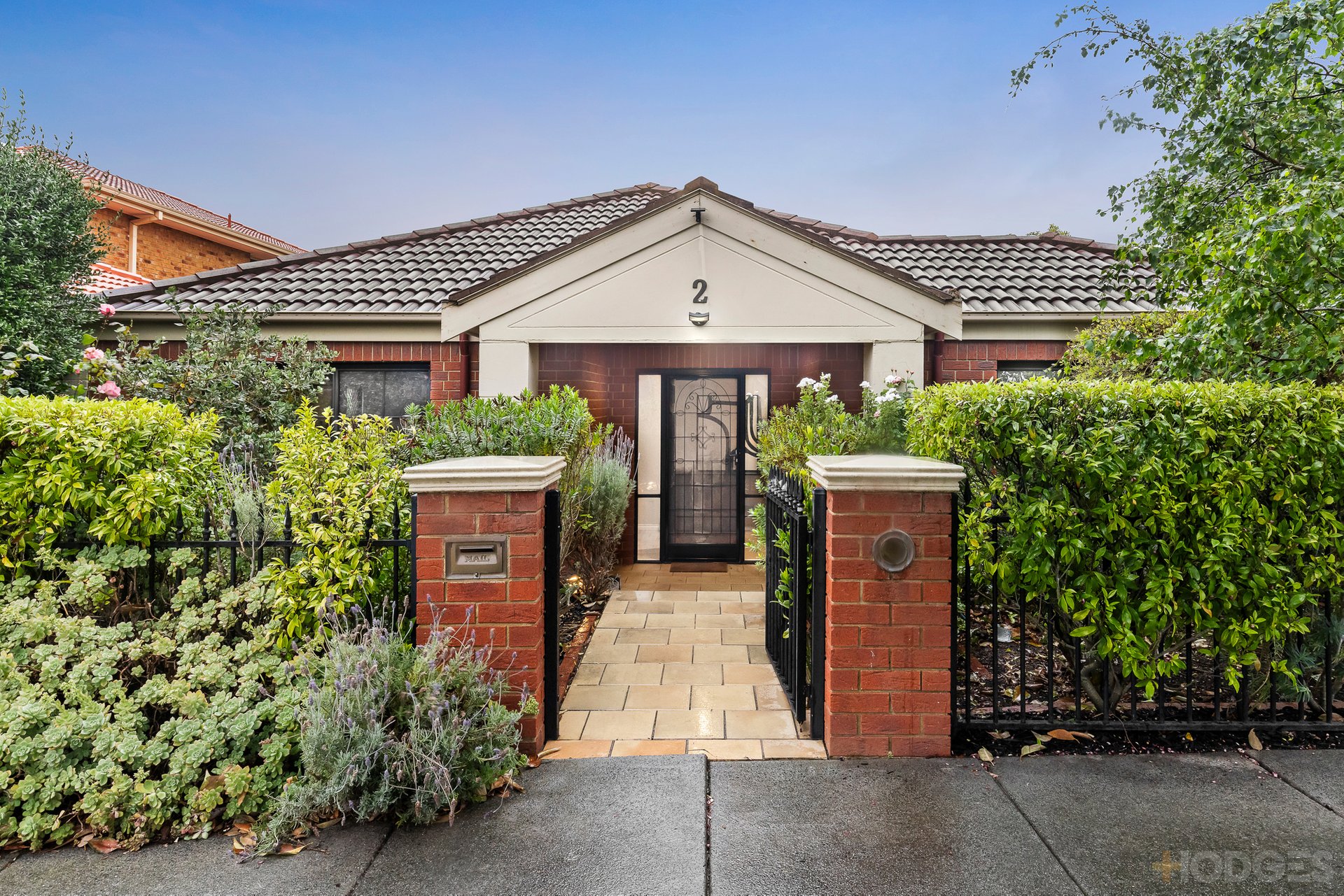 2 Parkview Crescent Hampton East