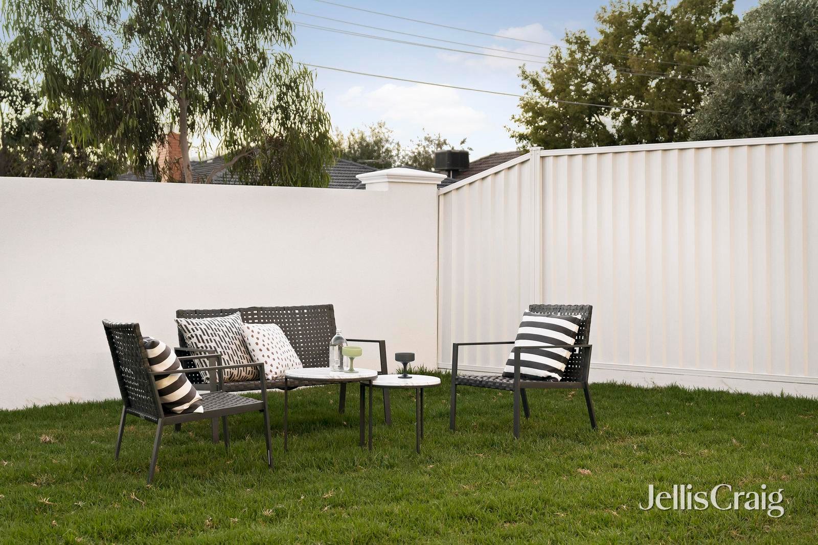 2 Parkview Street, Airport&nbsp;West image 14