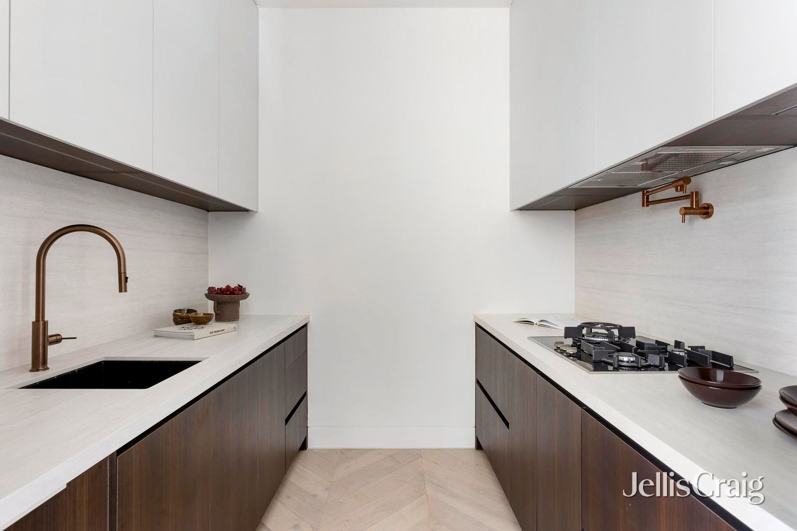 2 Parlington Street, Canterbury image 18