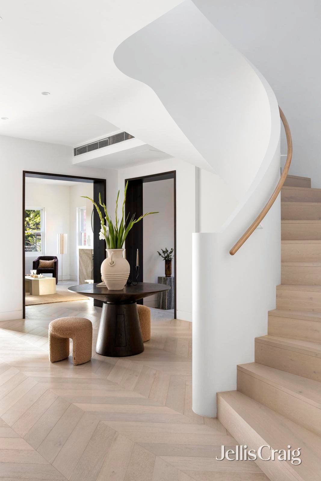 2 Parlington Street, Canterbury image 23