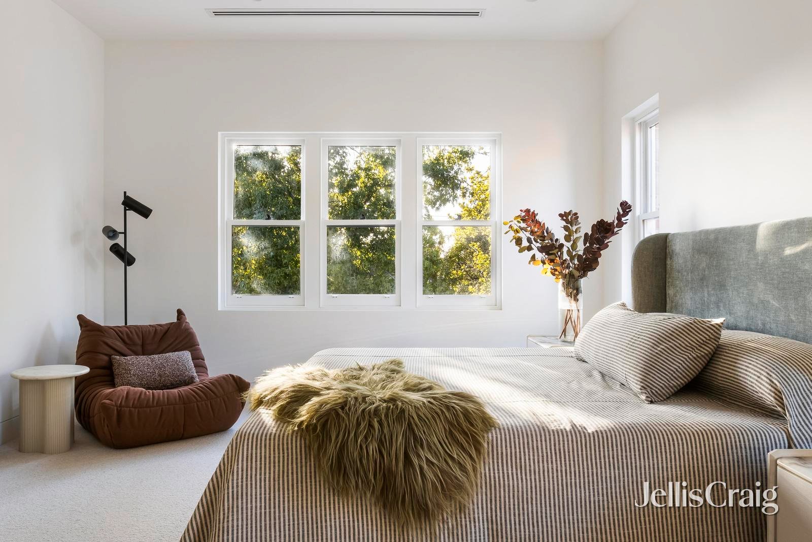 2 Parlington Street, Canterbury image 29