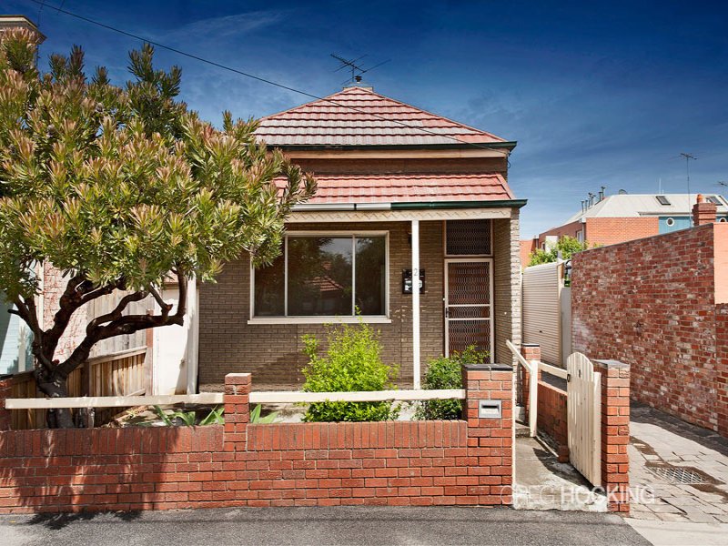 2 Patterson Street, Middle Park image 1