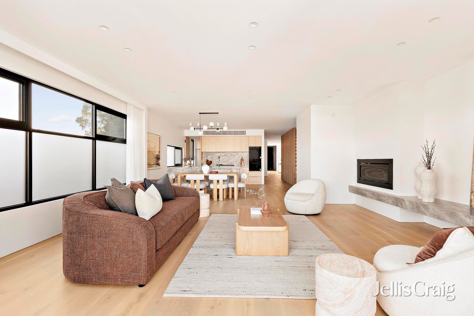 2 Pearl Street, Essendon West image 3