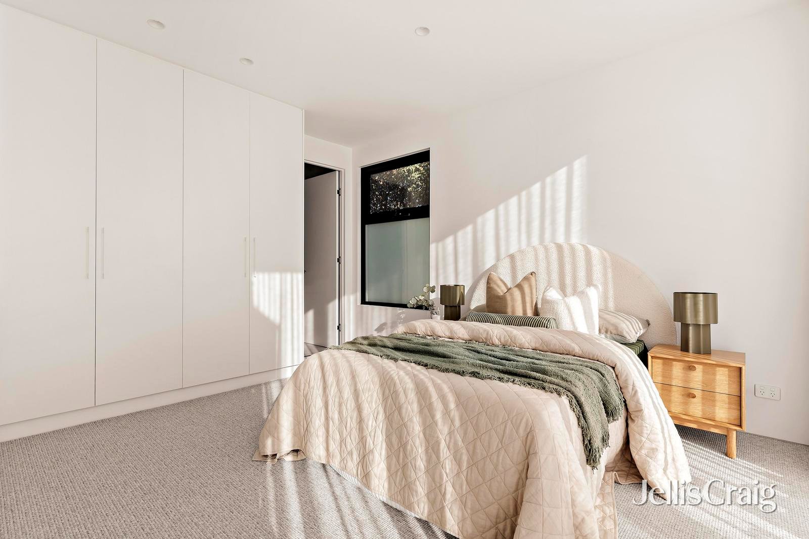 2 Pearl Street, Essendon West image 11