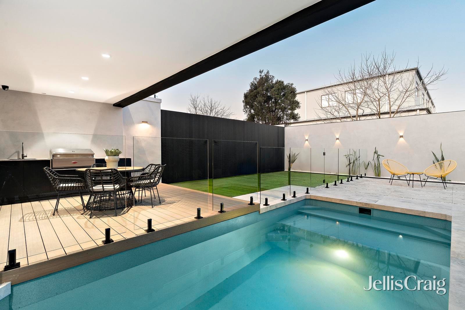 2 Pearl Street, Essendon West image 19