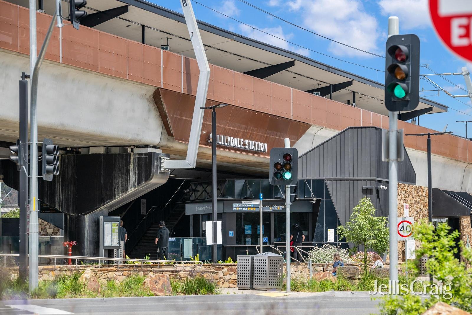 2 Peden Street, Chirnside&nbsp;Park image 12