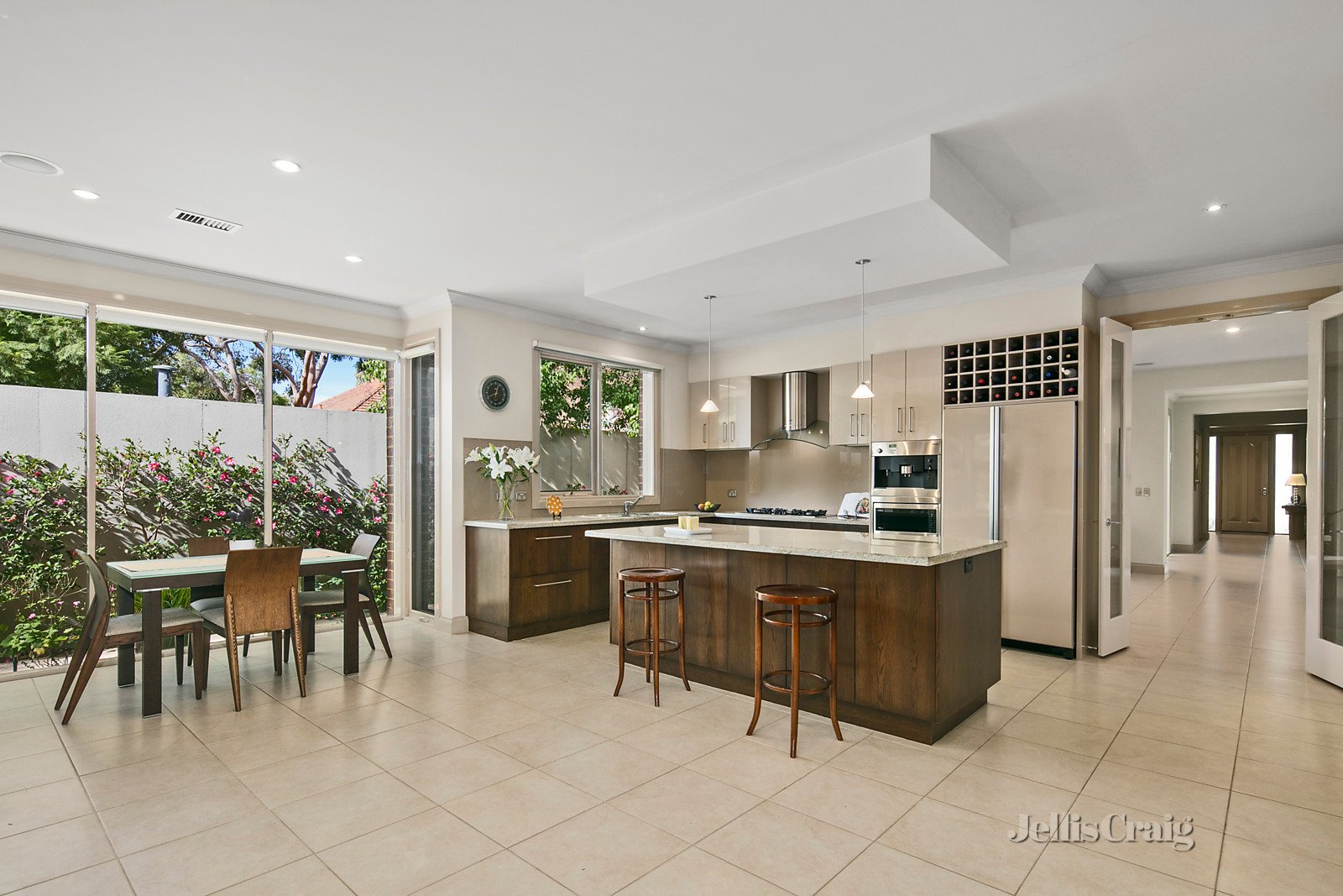 2 Pembroke Road, Balwyn image 5