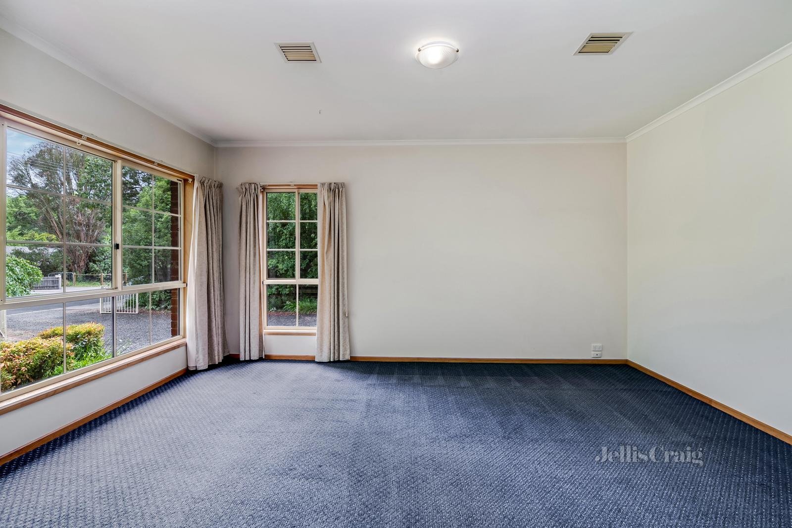 2 Peter Godden Drive, Woodend image 3