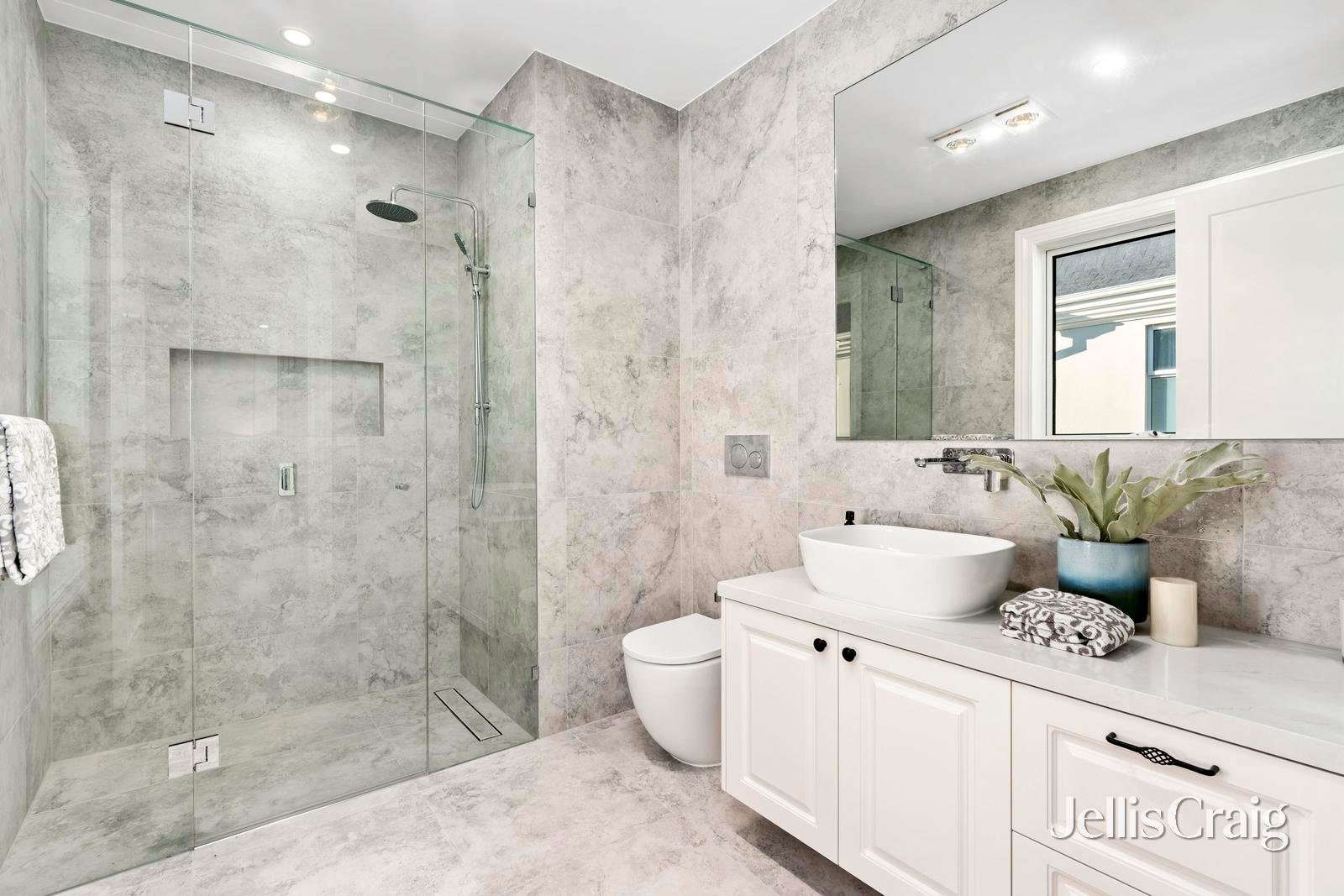 2 Pindari Street, Glen&nbsp;Waverley image 16