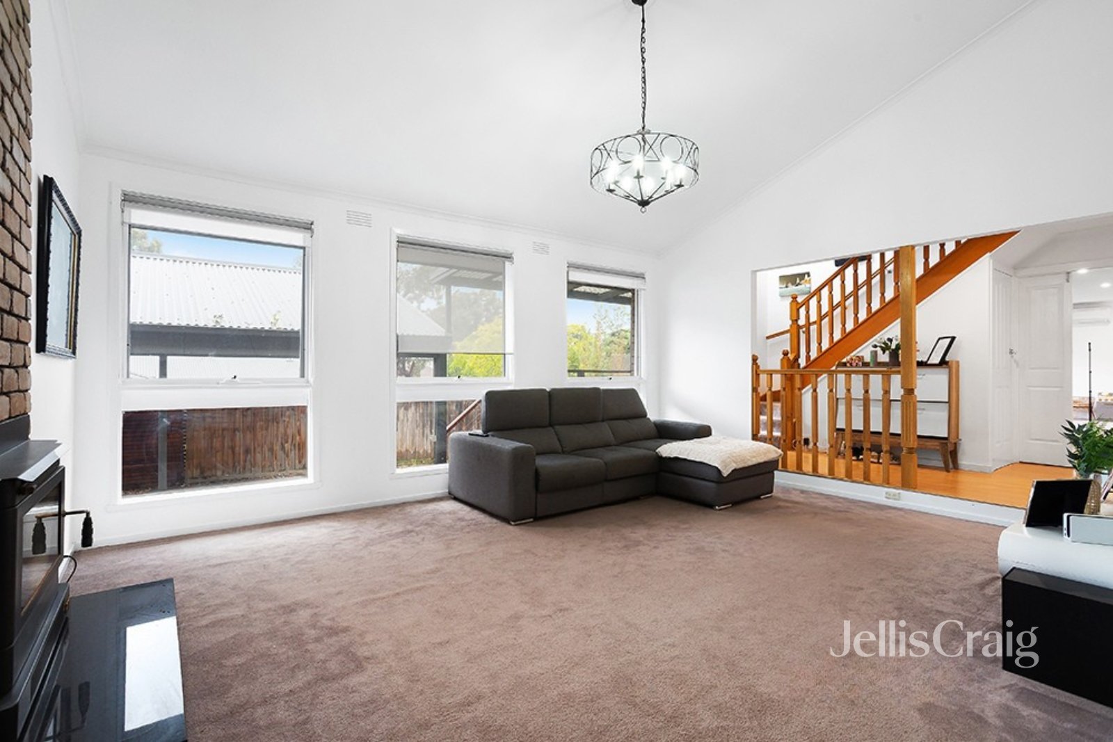 2 Pinnaroo Court, Greensborough image 4