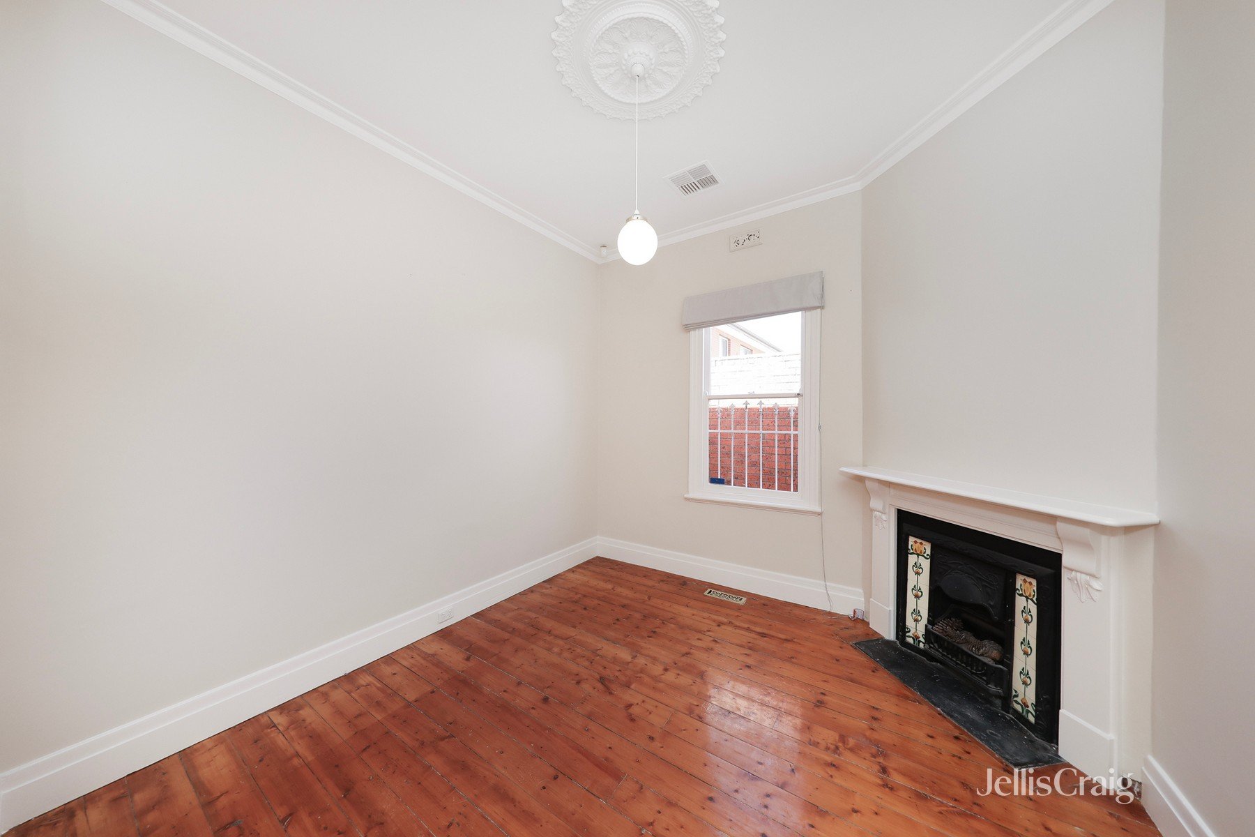 2 Plow Street, Thornbury image 5