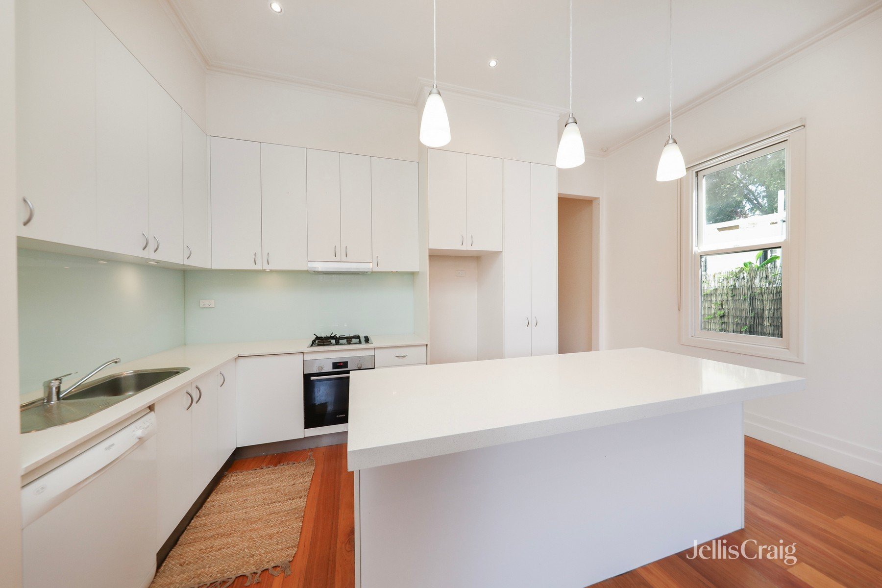 2 Plow Street, Thornbury image 1