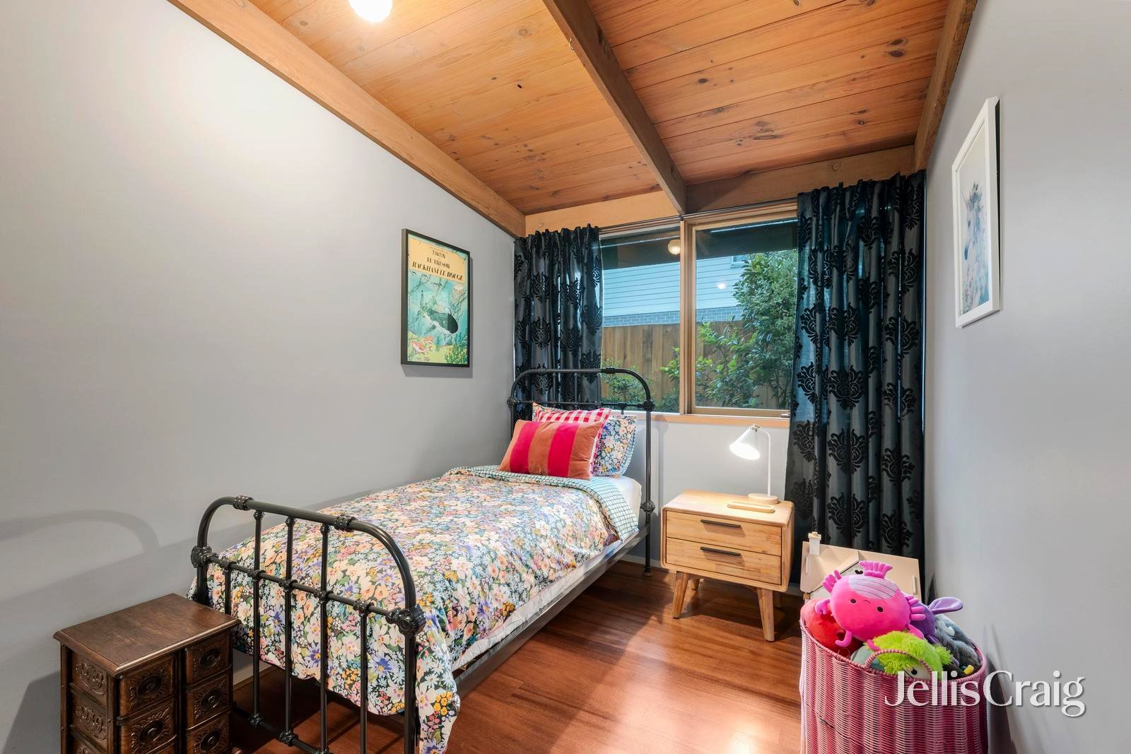 2 Poynton Avenue, Ringwood image 13