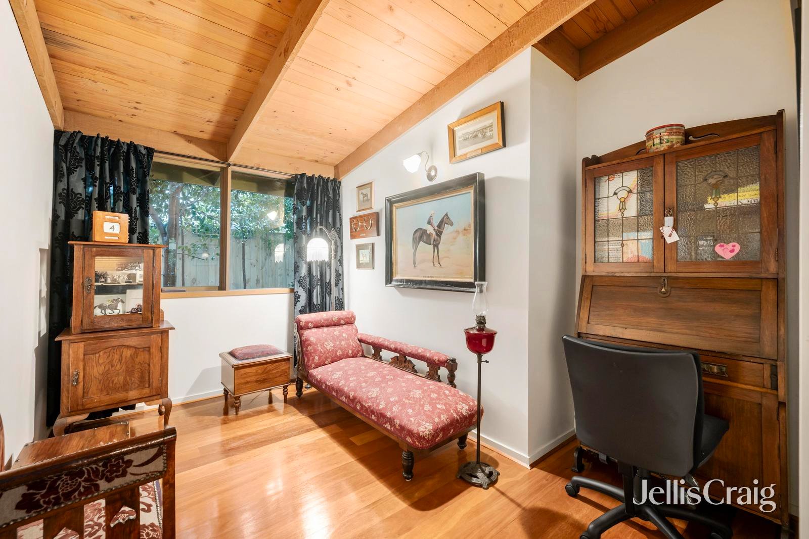 2 Poynton Avenue, Ringwood image 14