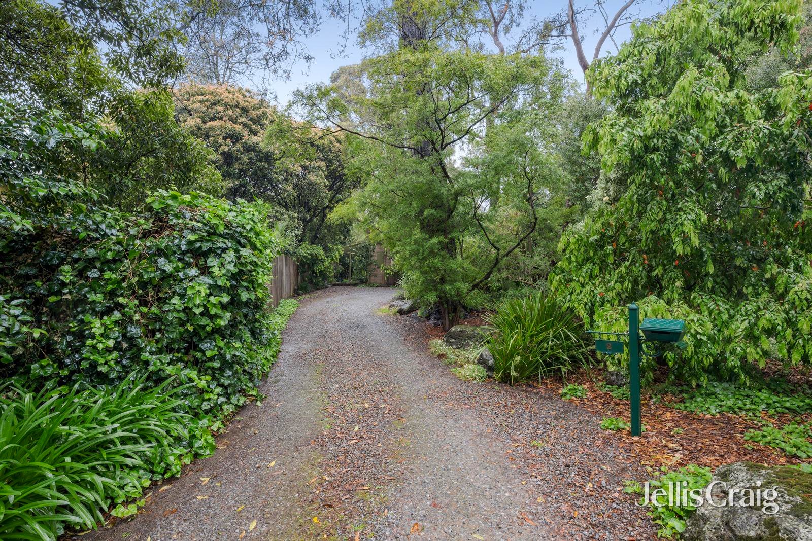 2 Poynton Avenue, Ringwood image 20