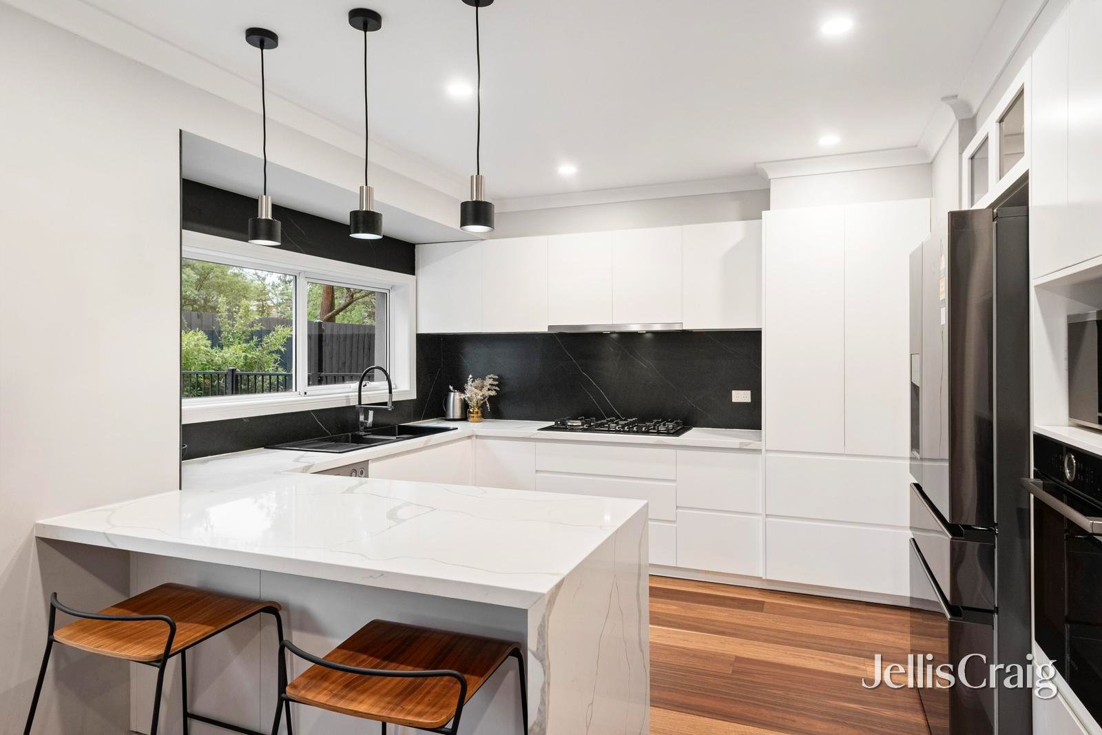 2 Price Street, Mitcham image 4