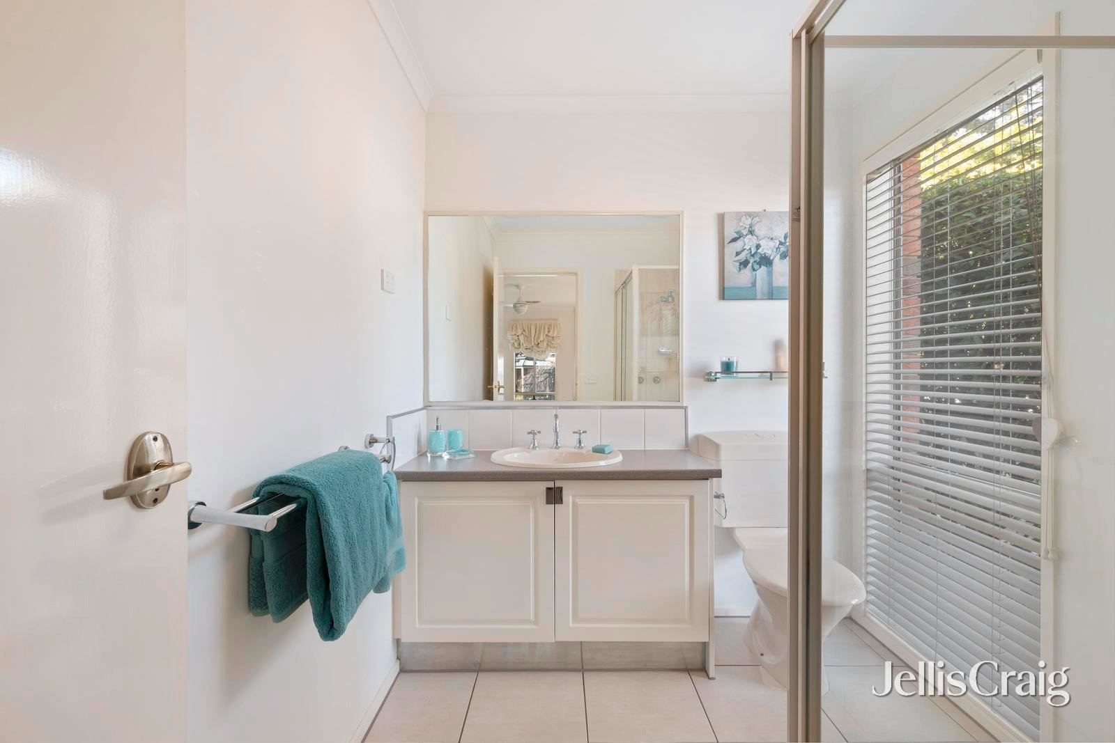 2 Regent Avenue, Mooroolbark image 12