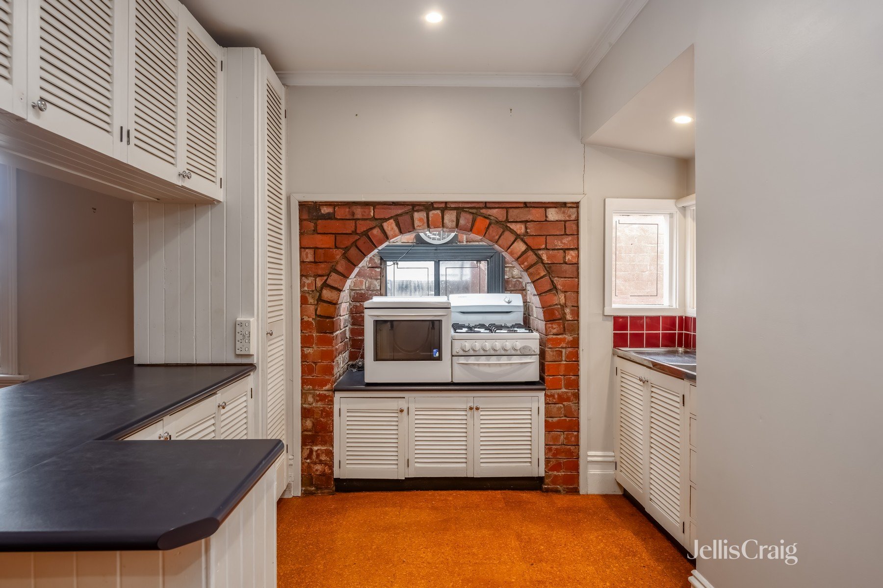 2 Reid Street, Northcote image 1