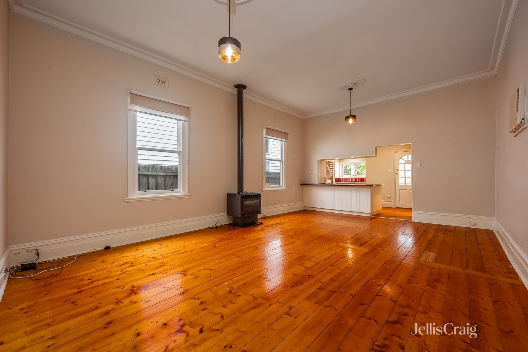 2 Reid Street, Northcote image 2