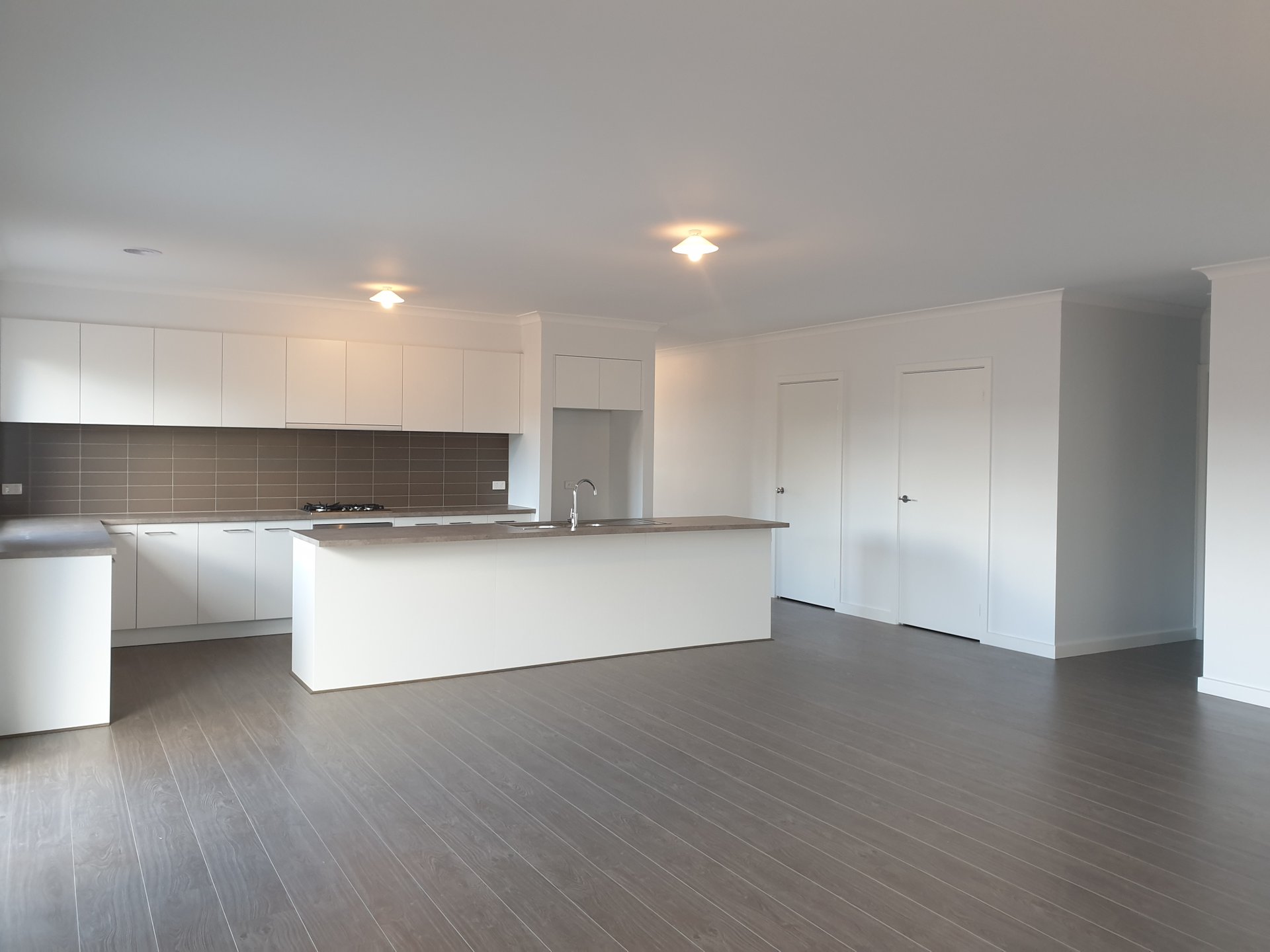 2 Rennick Avenue, Kyneton image 2