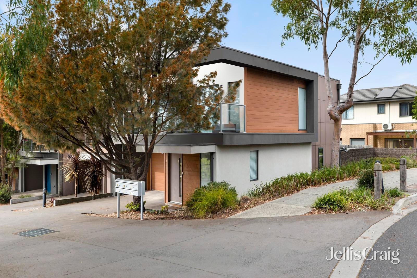 2 Reserve Place, Notting&nbsp;Hill image 1