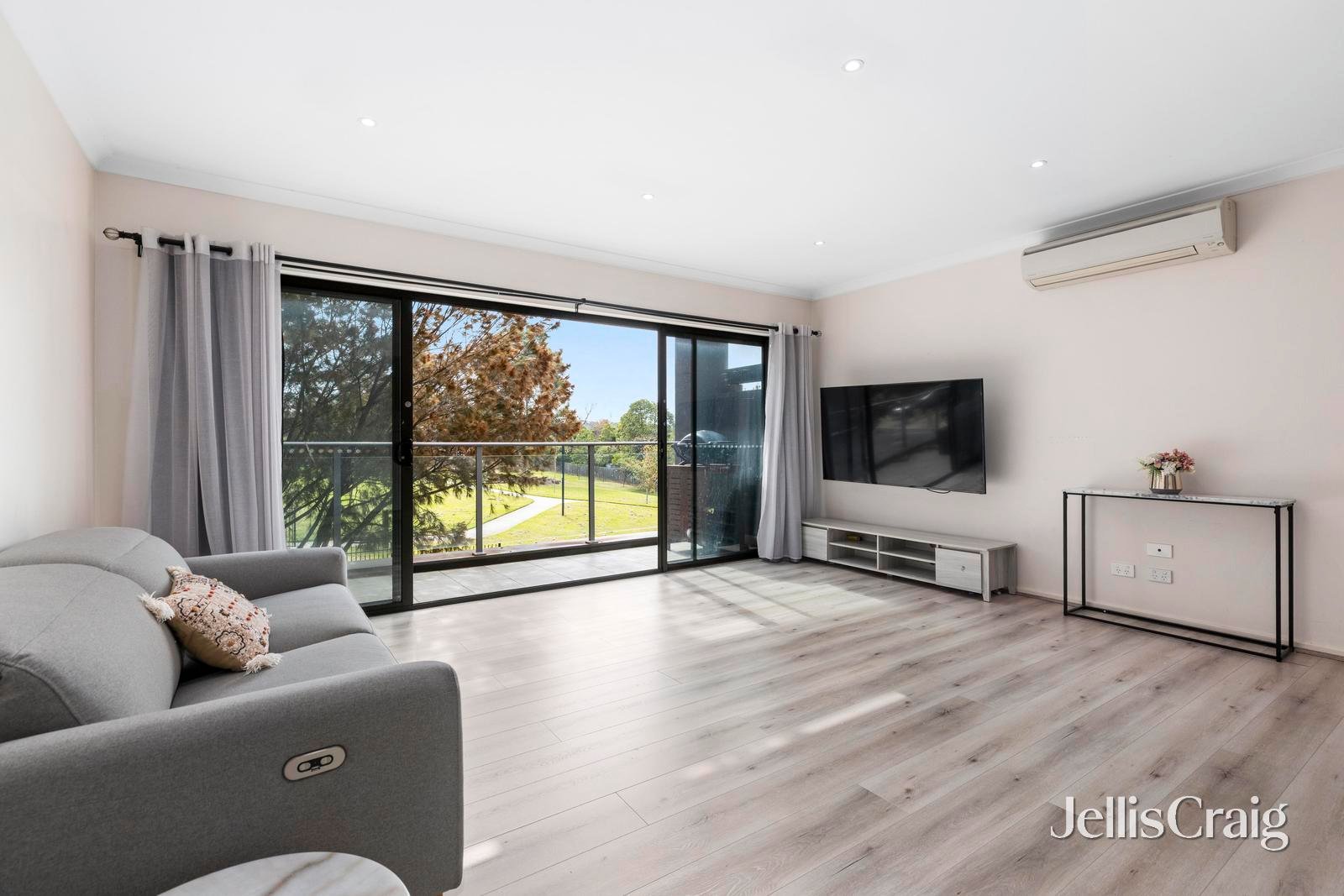 2 Reserve Place, Notting&nbsp;Hill image 4