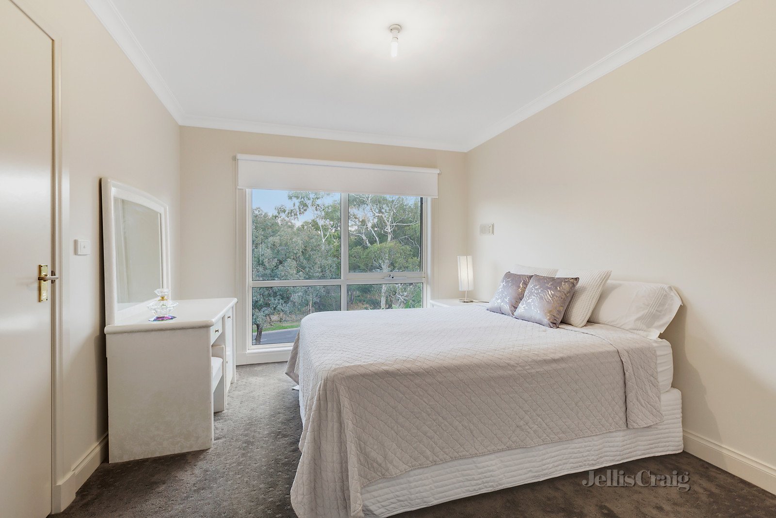 2 Ridley Court, Doncaster East image 9