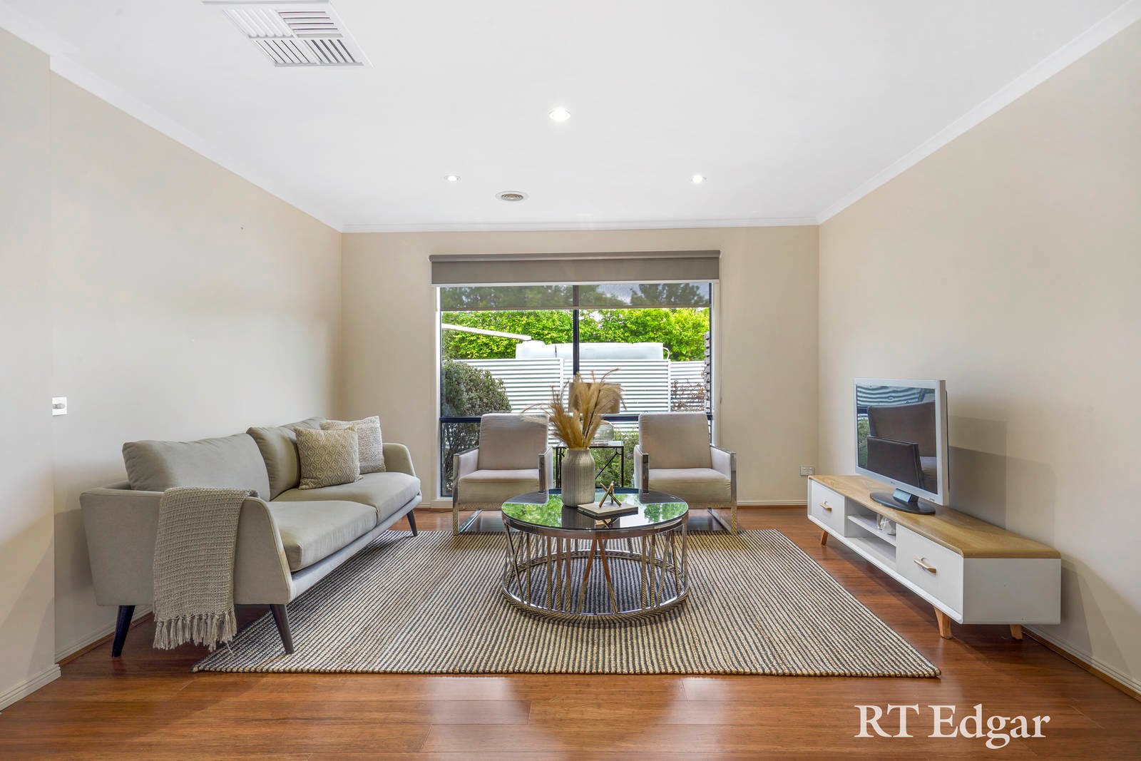 Property Gallery Thumbnail 7