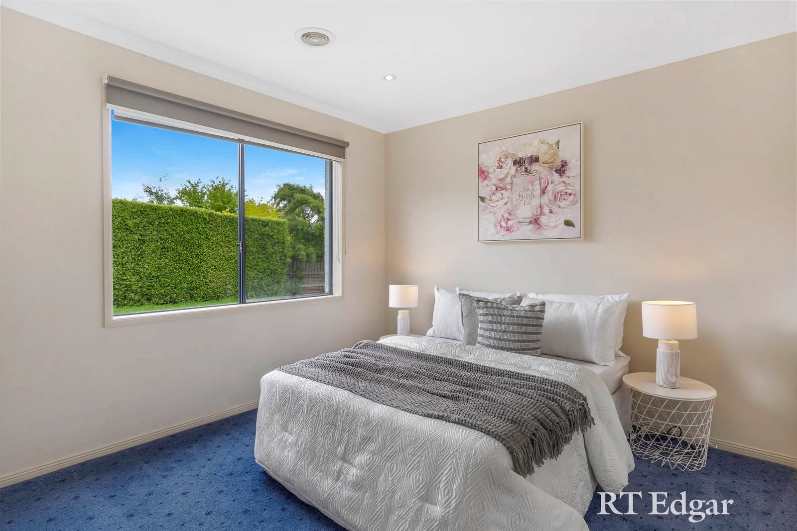 Property Gallery Thumbnail 12