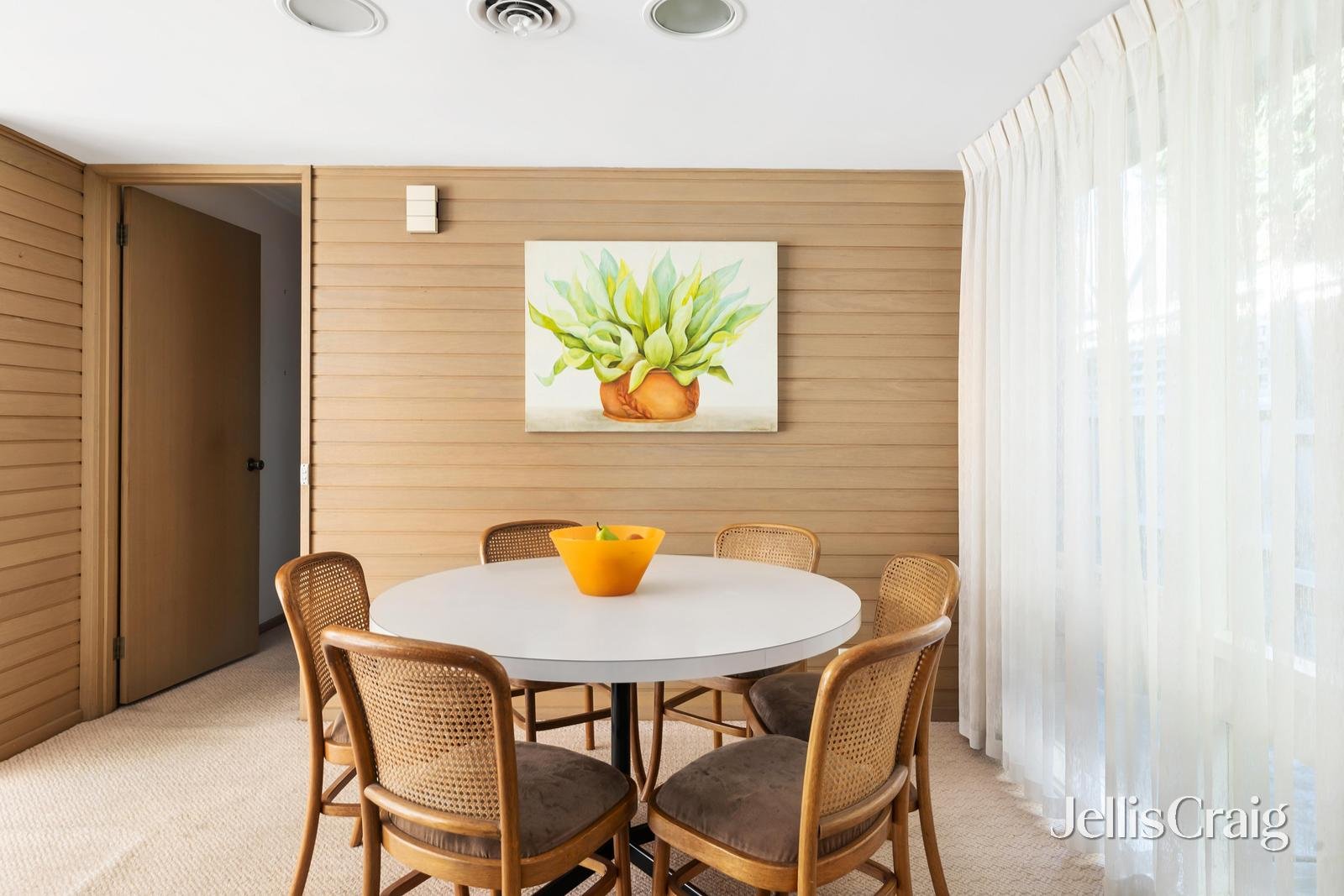 2 Rimington Avenue, Kew image 8